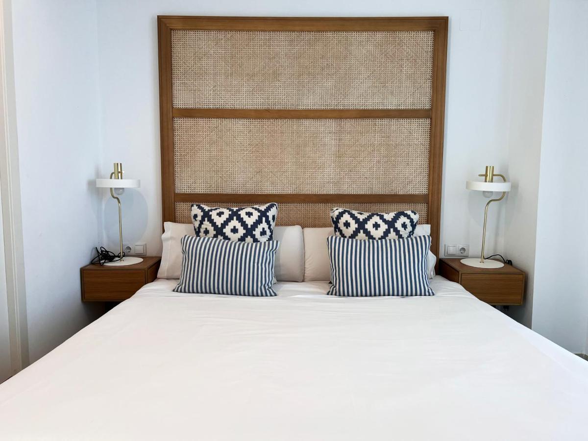 Valencia Luxury - Calma Beach Apartments Exterior photo